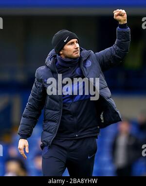 Il manager del Chelsea Frank Lampard festeggia dopo il fischio finale Foto Stock