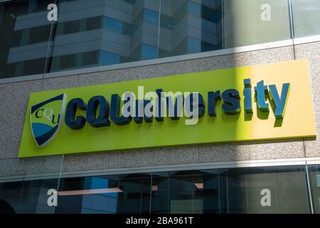 Logo della CQ University Australia visto a Perth, Australia occidentale. Foto Stock