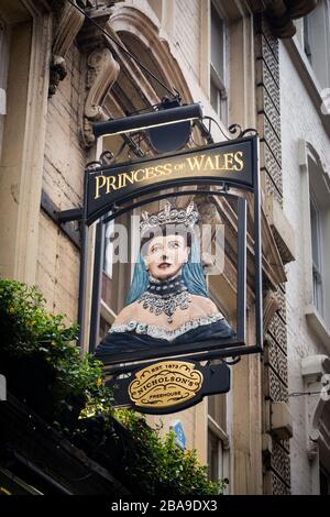 Princess of Wales pub segno, Villers Street, Londra, Regno Unito Foto Stock