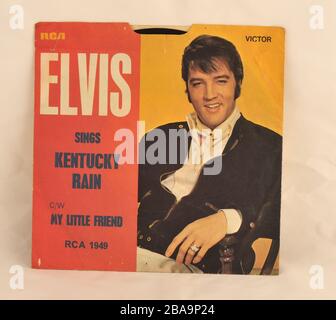 Copertina standard per Elvis Presley per il 1969 e il 1970 per il singolo 'Kentucky Rain' Foto Stock