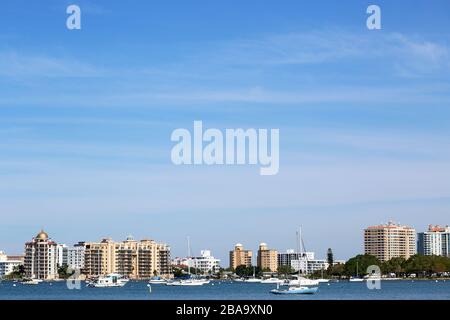 Centro di Sarasota, Florida, in un giorno libero Foto Stock