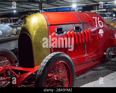 Auto da corsa vintage Fiat S76 del 1911 da 28 litri, la Bestia di Torino, riunione dei membri di Goodwood, Goodwood, West Sussex UK Foto Stock