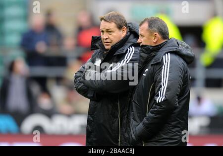 New Zealand Head Coach Steve Hansen con il suo assistente Ian Foster (a destra) Foto Stock