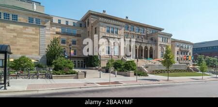 Vista degli edifici universitari da Langdon Street, University of Wisconsin, Madison, Dane County, Wisconsin, Stati Uniti Foto Stock