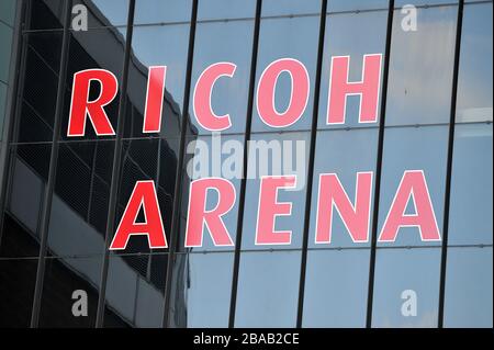 Una vista generale della segnaletica presso la Ricoh Arena, sede di Coventry City Foto Stock