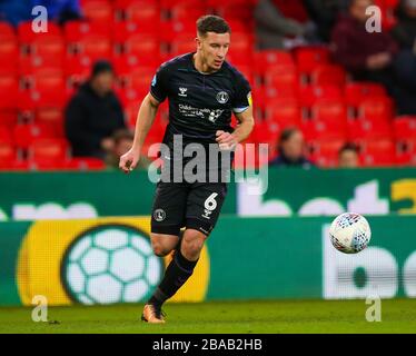 Jason Pearce di Charlton Athletic durante la partita del Campionato Sky Bet allo Stadio bet365 Foto Stock