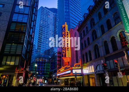 Boston ma USA - circa Dic 2019 - Vista della traversata del centro di Boston Foto Stock