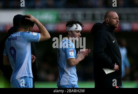 Maxime Biamou e Callum o'Hare di Coventry City sono stati sostituiti nella seconda metà Foto Stock