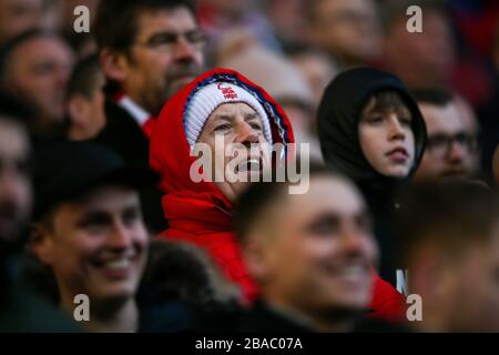 I fan di Nottingham Forest durante il Campionato Sky Bet presso il Trillion Trophy Stadium di St Andrew Foto Stock