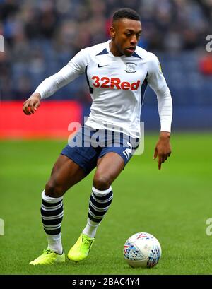 Darnell Fisher di Preston North End in azione Foto Stock