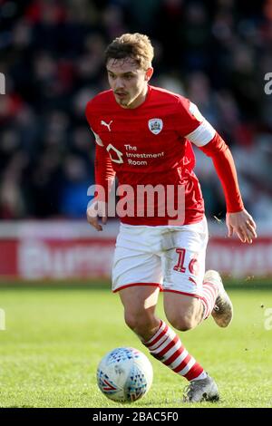 Barnsley's Luca Thomas Foto Stock