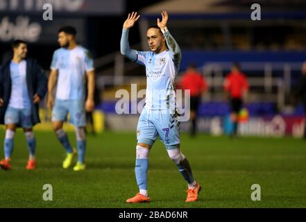 Jodi Jones di Coventry City applaude i fan dopo la partita Foto Stock