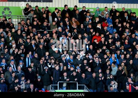 Sostenitori di Coventry City negli stand Foto Stock