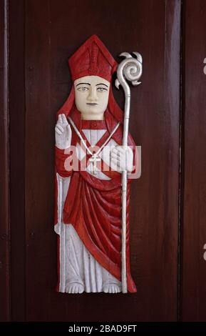 San Biagio, la porta della chiesa cattolica di San Biagio a Gandaulim, Goa, India Foto Stock