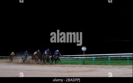 Corridori durante la strada migliore a Betway handicap (Classe 6) all'ippodromo di Southwell Foto Stock