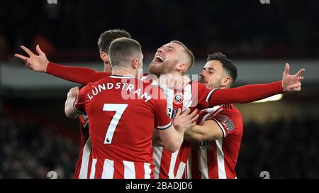 Oliver McBurnie di Sheffield United celebra il suo primo obiettivo del gioco Foto Stock