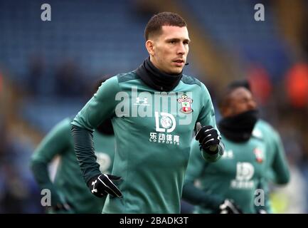 Southampton Hojbjerg Pierre-Emile si riscalda prima della partita Foto Stock