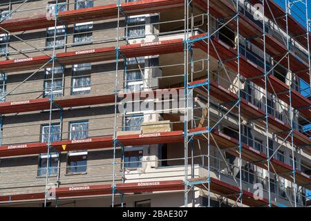 Importante cantiere Parc Dunant, sulla Henri-Dunant-Strasse a Essen-RŸttenscheid, dove 298 condomini e un centro di assistenza diurna sono in fase di costruzione fino a. Foto Stock