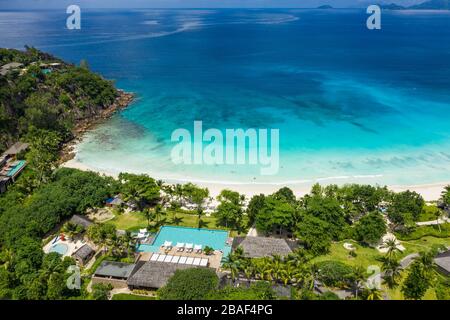 Seychelles Mahe Island drone vista spiaggia di Anse Petit Foto Stock