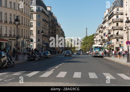 Rue Soufflot a Parigi. La strada prende il nome da Jacques-Germain Soufflot (1713-1780), architetto del Panthéon de Paris Foto Stock