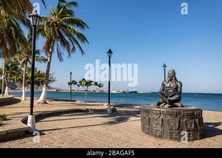 Santa Marta, Colombia, 24. Febbraio 2020: Statua di un uomo Tayrona a Santa Marta Magdalena Colombia Foto Stock