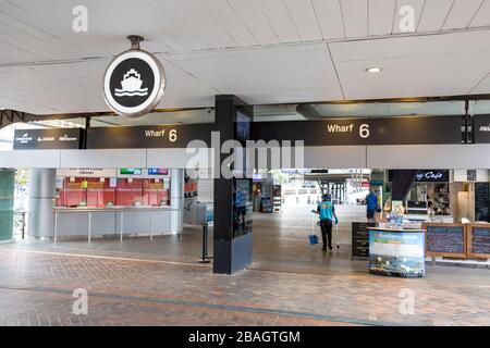 Centro di Sydney, Australia. Lunedì 23 Marzo 2020. Credit Martin Berry/Alamy Live News Foto Stock