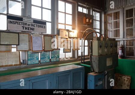 All’interno della più alta fabbrica di lavorazione del tè ortodosso al mondo a Kolukkumalai, Munnar, Kerala, India Foto Stock