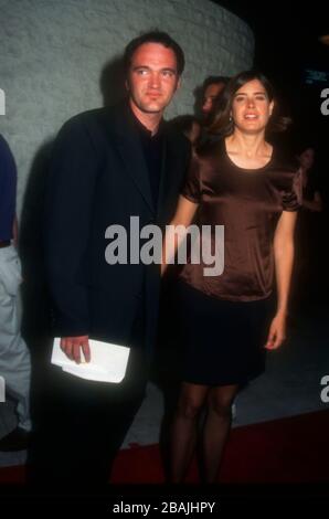 Westwood, California, USA 21 agosto 1995 il direttore Quentin Tarantino partecipa alla premiere "Desperado" di Sony Pictures il 21 agosto 1995 al Mann's National Theatre di Westwood, California, USA. Foto di Barry King/Alamy Stock Foto Foto Stock