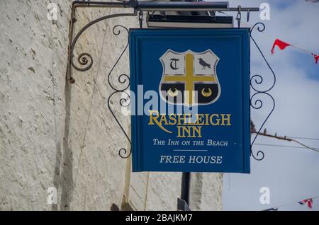 The Rashleigh Inn at Polkerris, Par in Cornwall, Inghilterra, Regno Unito Foto Stock