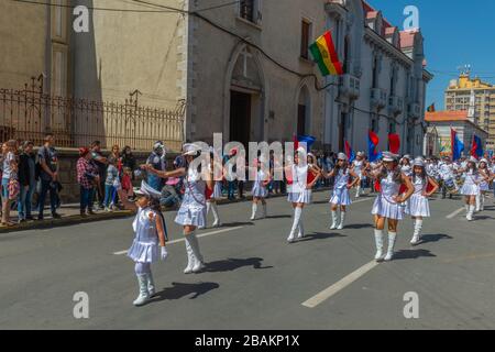 Fiesta a Cochabamba, Dipartimento di Cochabamba, Ande Orientali, Bolivia, America Latina Foto Stock