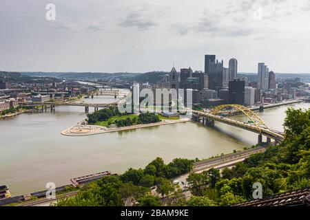 Panorama aereo di Pittsburgh Foto Stock