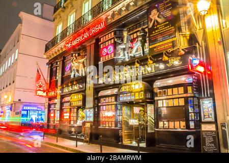 Parigi, Francia-06 ottobre 2016: L'American Dream è un famoso ristorante e luogo di intrattenimento a Parigi al 21 rue Daunou vicino al Teatro dell'Opera Nazionale. Foto Stock