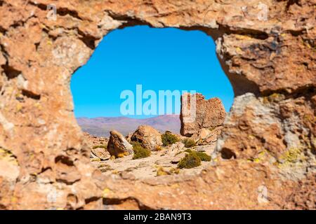 La Valle di pietra o Valle de Rocas, regione di sale di Uyuni, Bolivia. Foto Stock