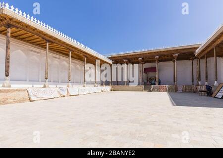 Corte di accoglienza e di incoronazione, nella fortezza di Ark, Bukhara, Buchara, Uzbekistan, Asia centrale, Asia Foto Stock