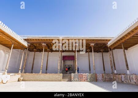 Corte di accoglienza e di incoronazione, nella fortezza di Ark, Bukhara, Buchara, Uzbekistan, Asia centrale, Asia Foto Stock