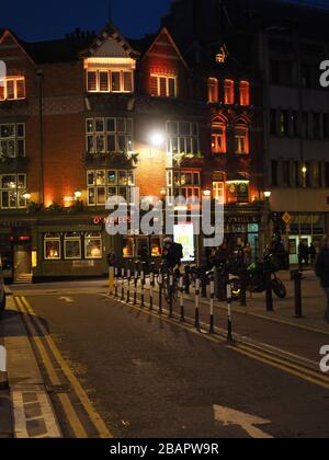 Suffolk Street, o'Neill'S pub, Dublin 2, Repubblica d'Irlanda, Europa Foto Stock