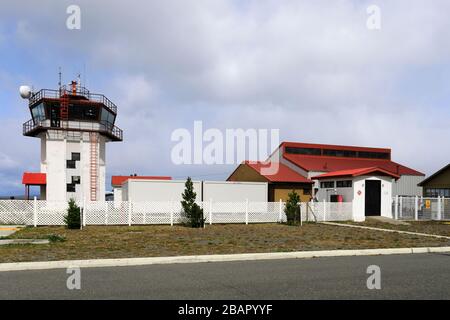 L'aeroporto Teniente Julio Gallardo, la città di Puerto Natales, Patagonia, Cile, Sud America Foto Stock