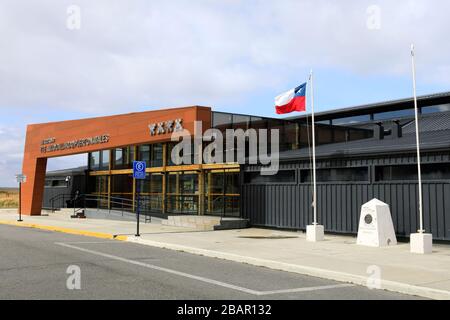 L'aeroporto Teniente Julio Gallardo, la città di Puerto Natales, Patagonia, Cile, Sud America Foto Stock