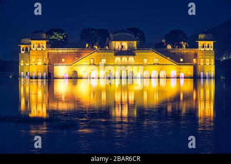 Jal Mahal Palazzo d'acqua. Jaipur, Rajasthan, India Foto Stock