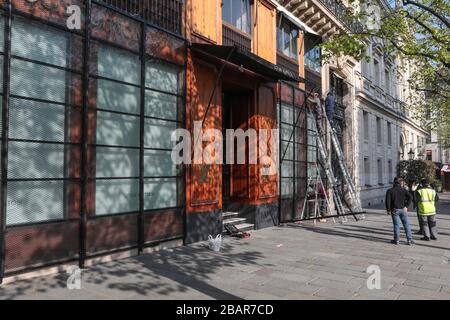 PARIGI LOCKDOWN 10TH GIORNO Foto Stock