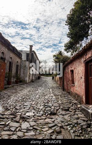 Una scena di strada a Colonia, Uruguay Foto Stock