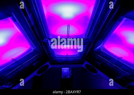 solarium con lampade solari Foto Stock