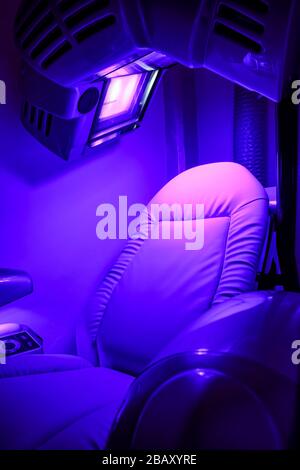 solarium con lampade solari Foto Stock
