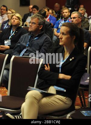 Partecipanti durante il secondo giorno del Rugby Expo 2013 al Twickenham Stadium Foto Stock