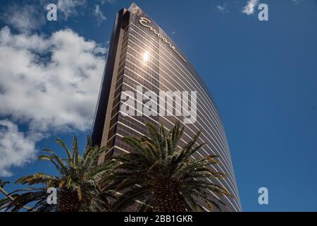 Vista generale dell'Encore Hotel & Casino in mezzo alla pandemia globale di coronavirus COVID-19, lunedì 23 marzo 2020, a Las Vegas. (Foto di IOS/Espa-Images) Foto Stock