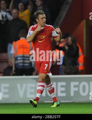 Rickie Lambert di Southampton celebra il suo primo gol Foto Stock