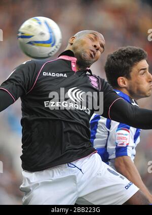 Il Re Marlon di Birmingham City tiene fuori il Lewis Buxton del mercoledì di Sheffield Foto Stock