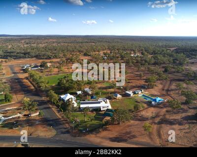 Antenna della Morven state School sulla Warrego Highway Western Queensland Australia Foto Stock