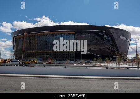 Vista generale della costruzione allo stadio Allegiant tra la pandemia globale di coronavirus COVID-19, lunedì 23 marzo 2020, a Las Vegas, USA. (Foto di IOS/Espa-Images) Foto Stock