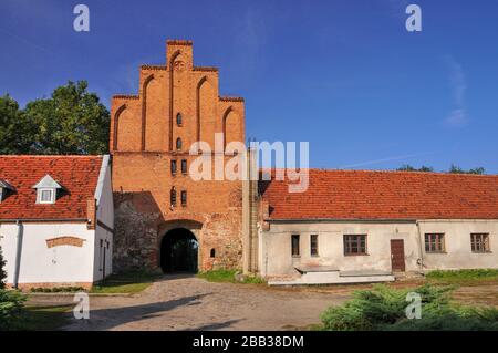 Castello di Bierzglowski a Zamek Bierzglowski, Voivodato di Kuyavian-Pomeranian, Polonia. Foto Stock